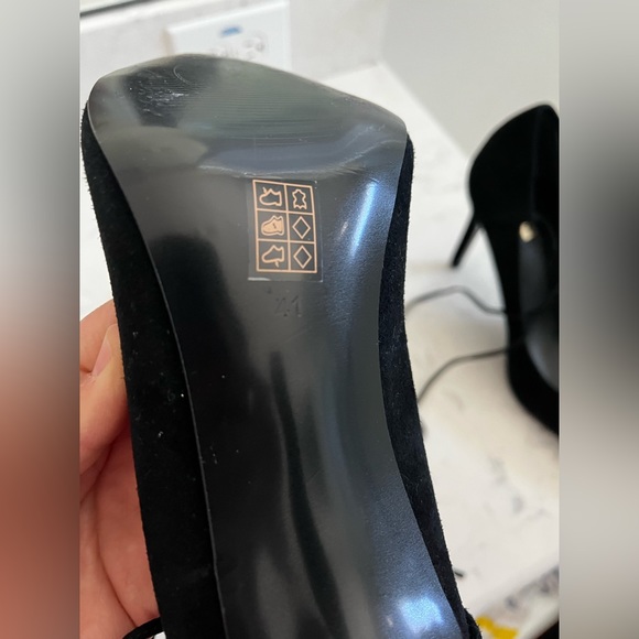 GUESS Laced up Heels Size 41 - Picture 2 of 5